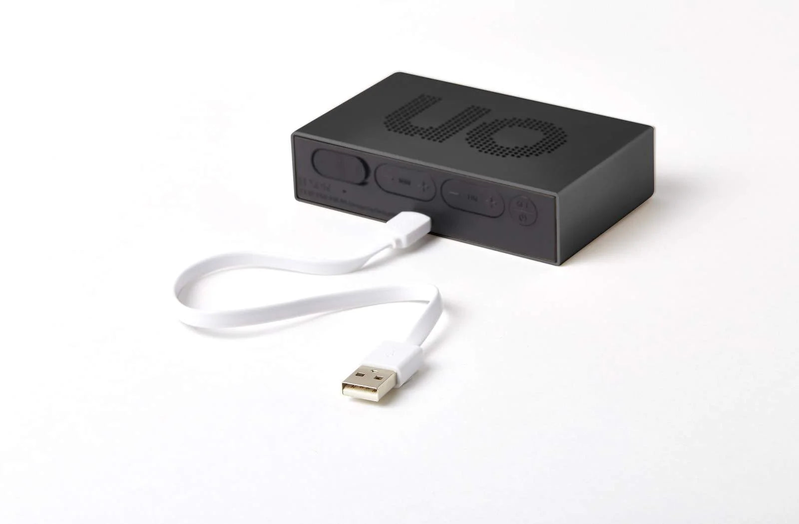 38571-Lexon_Flip_Premium_black_USBC_Kabel