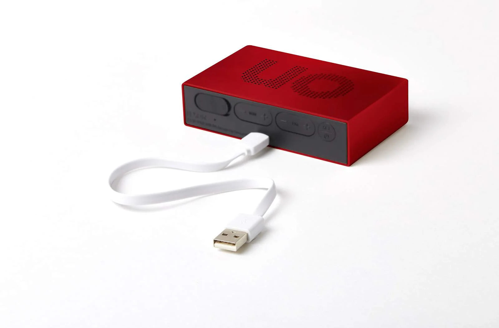 38578-Lexon_Flip_Premium_rot_USBC_Kabel