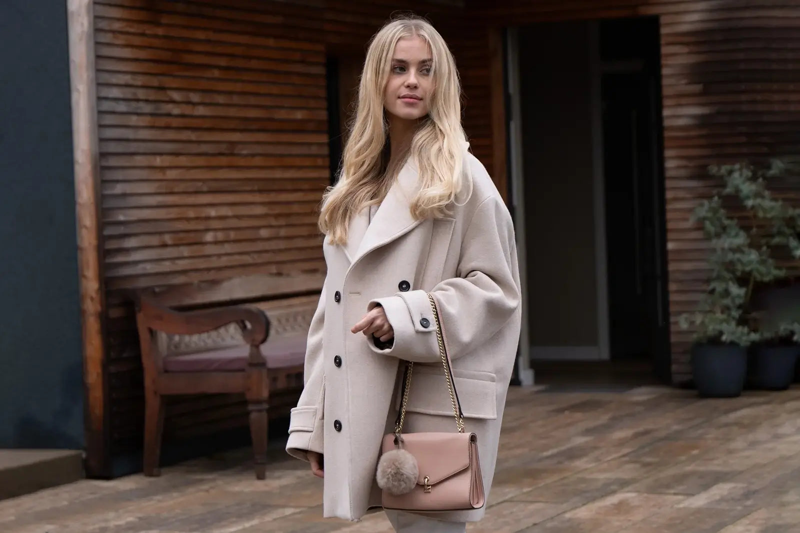 46339_weich_couture_alpaca_pompon_mood_1