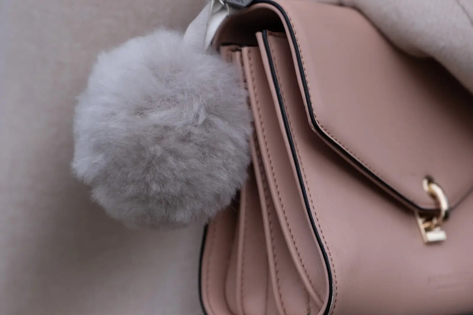 46368_weich_couture_alpaca_pompon_mood_2