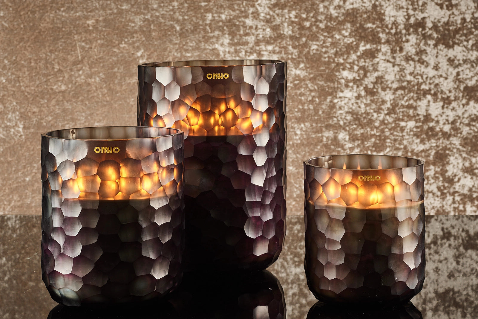 6083_Onno_Duftkerze_Eternal_Group_Lifestyle