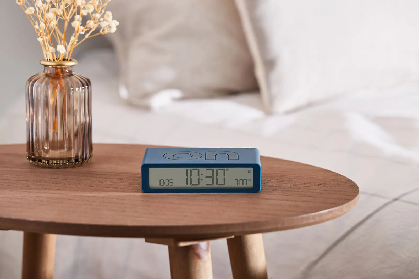 74340_lexon_wecker_classic_entenblau_6