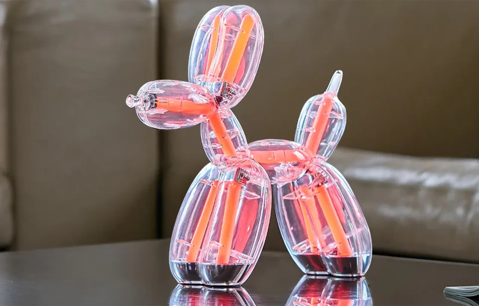 90767-lexon_balloon_dog_lampe_11