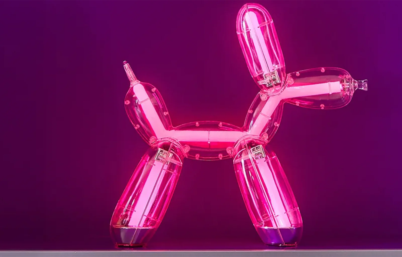 90768-lexon_balloon_dog_lampe_12