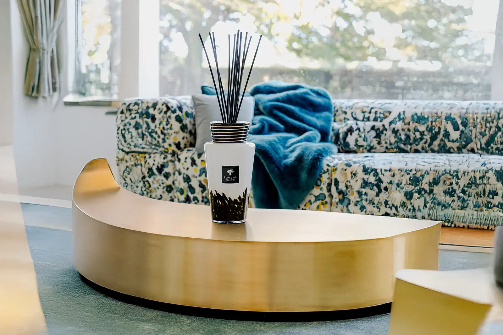 Baobab Feathers | Feathers | Totem Luxury Bottle Diffuser