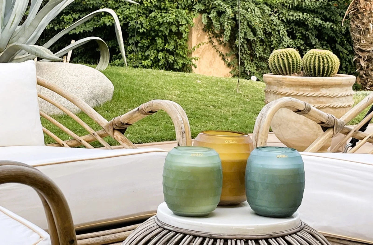 16959_Onno_Duftkerze_waves_all_colors_M_mood_couch