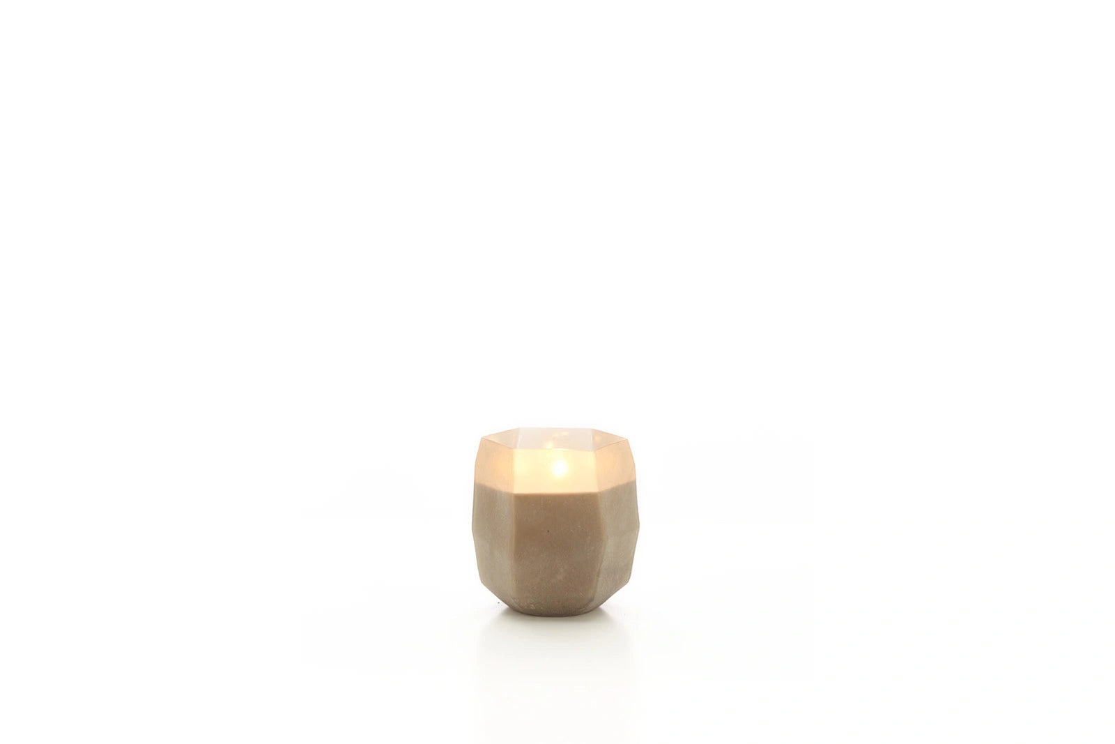 3042_Onno_Duftkerze_Terre_light_smoked_Sage_M