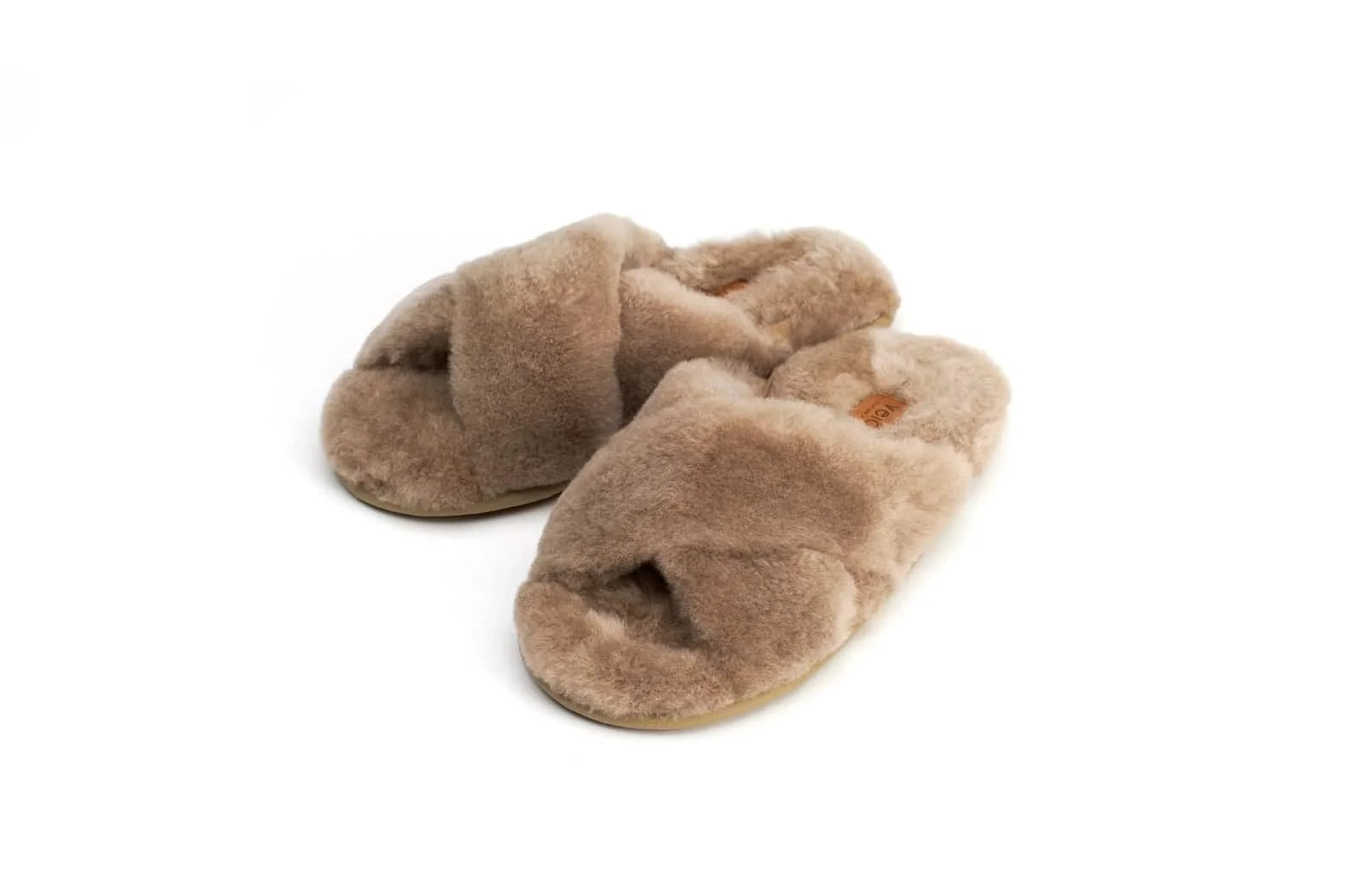 42204_weich_alpaca_sandro_hausschuhe_vorne_taupe