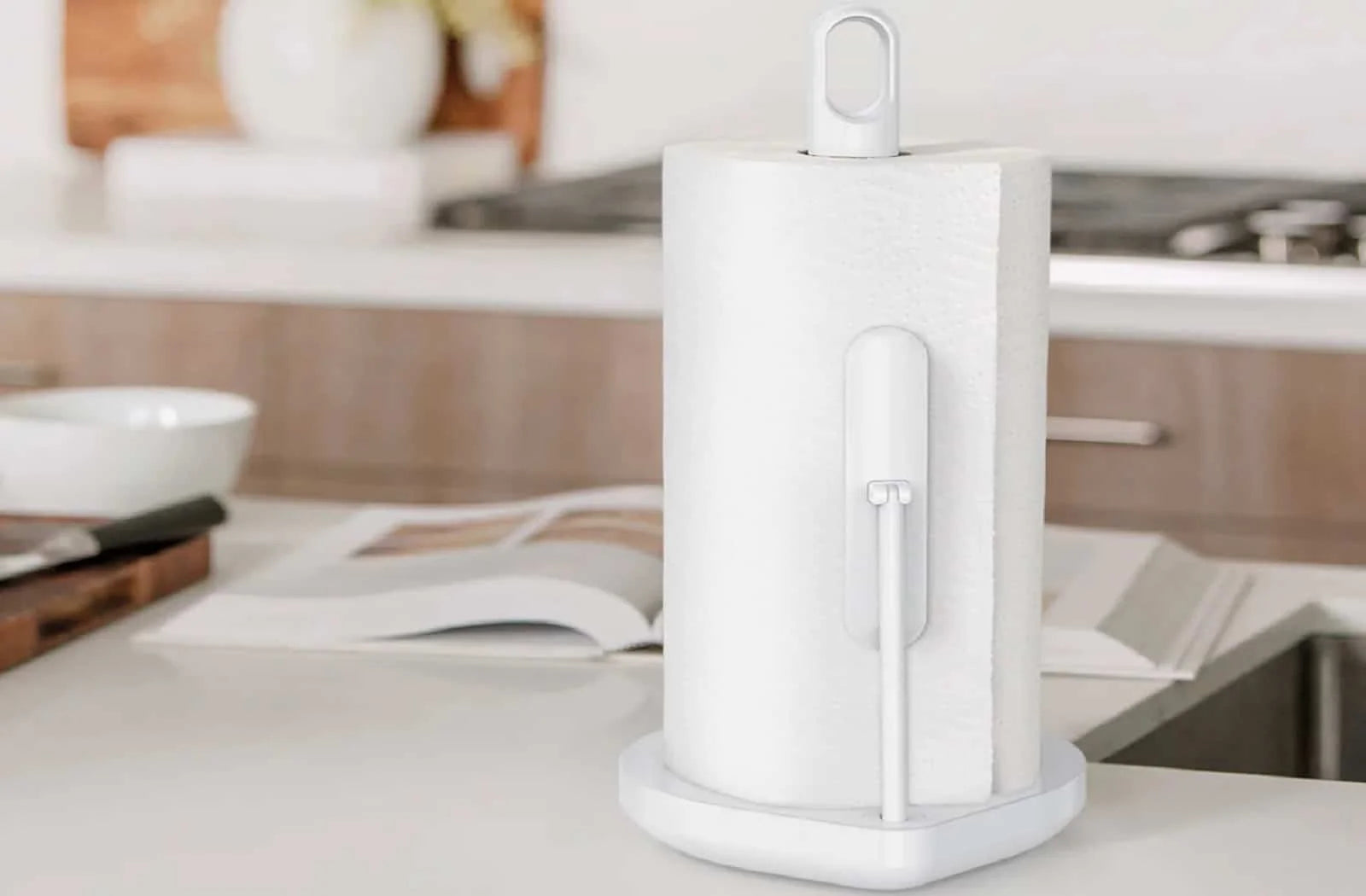 42327_simplehuman_kuechenrollenhalter_weiss_mit_kuechenrolle_mood