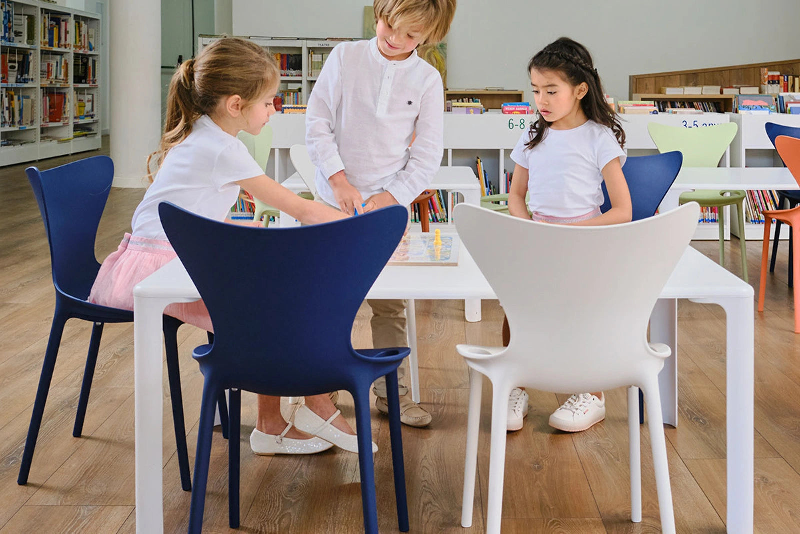 4754_vondom_love_ministuhl_für_kinder_65043_mood_1