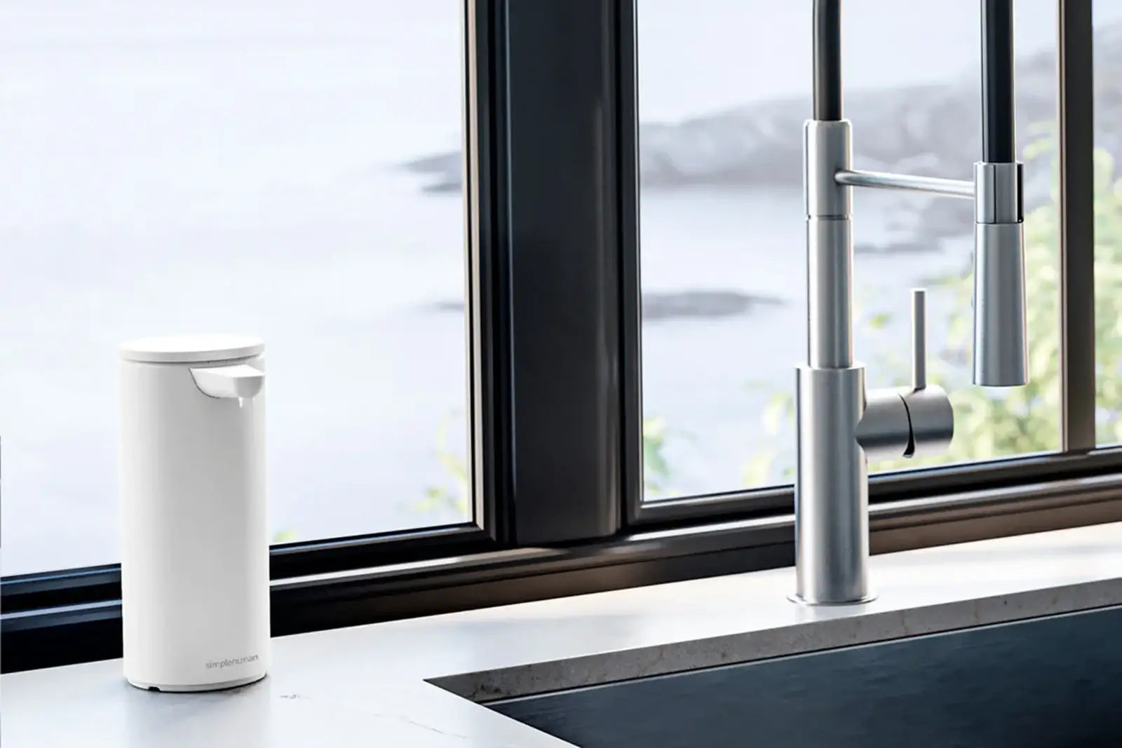 62759_simplehuman_Sensorspender_414ml_weiss_7