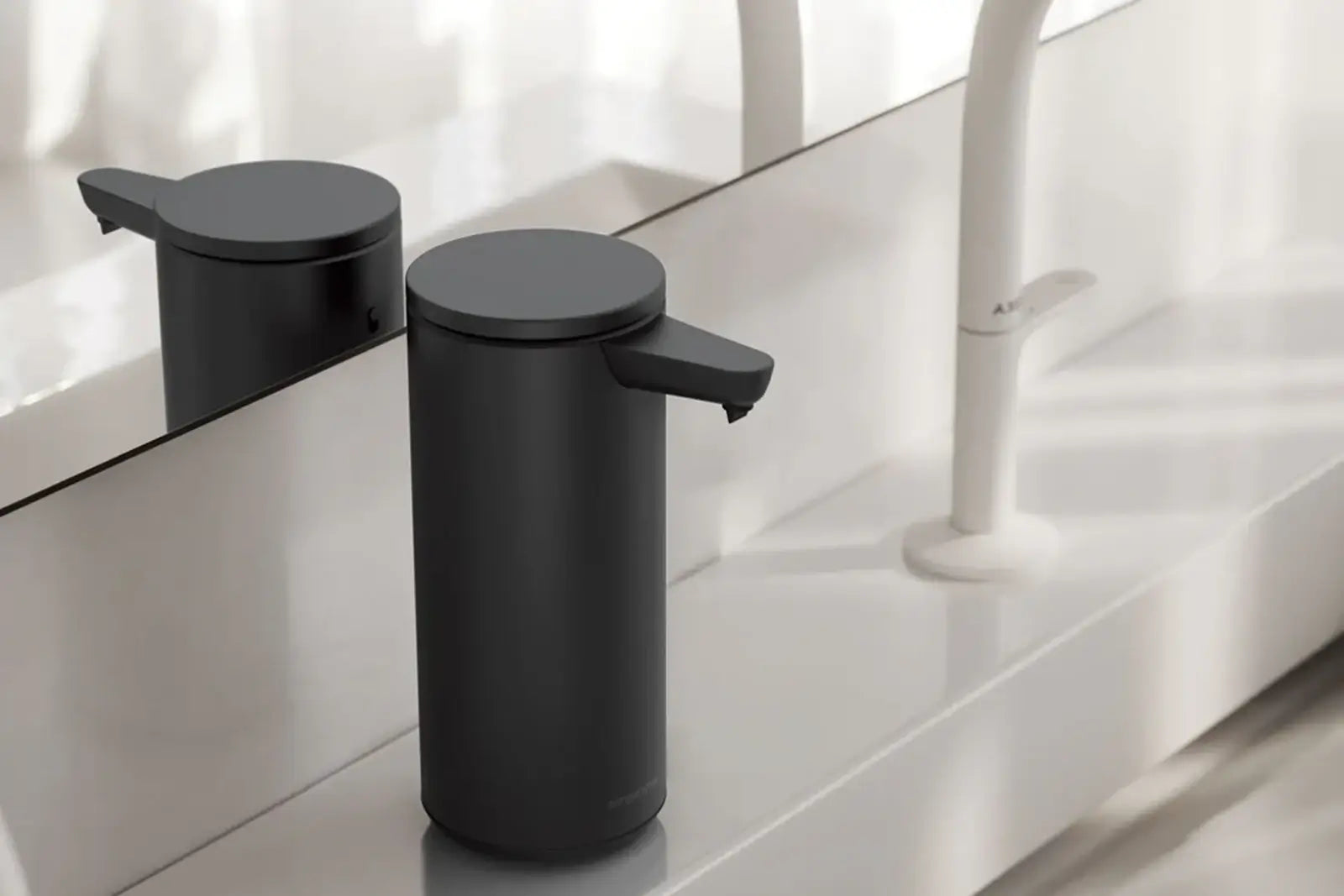 62801-simplehuman_Sensorspender_266ml_schwarz_6