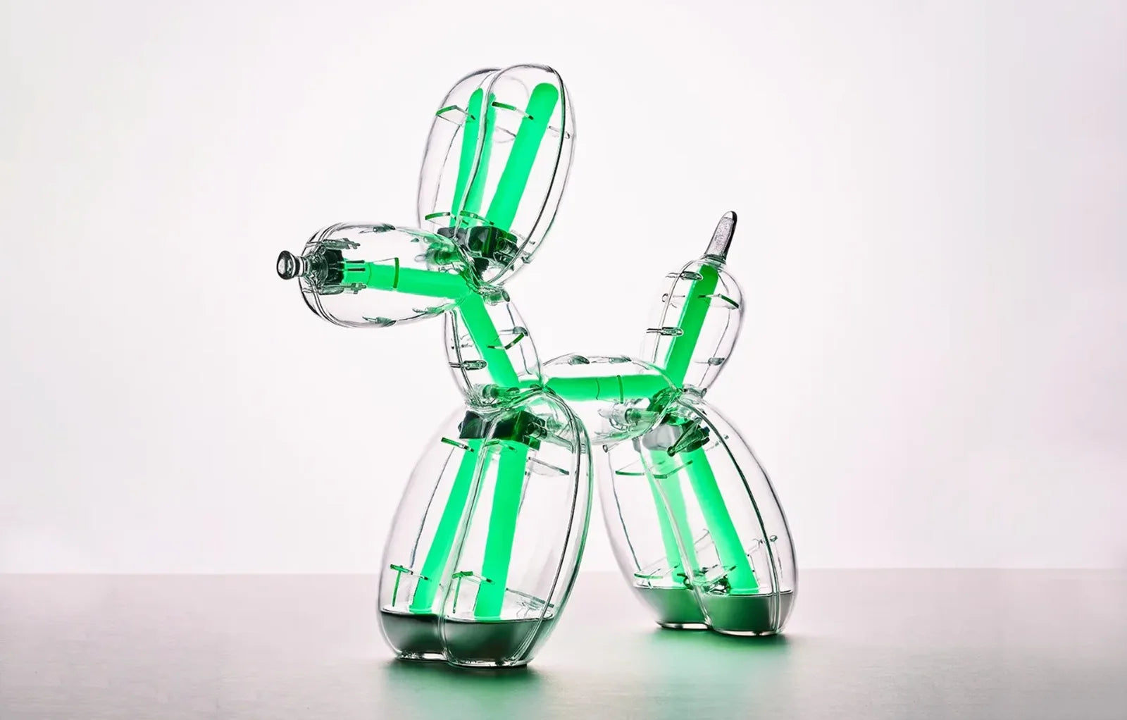 90766-lexon_balloon_dog_lampe_10