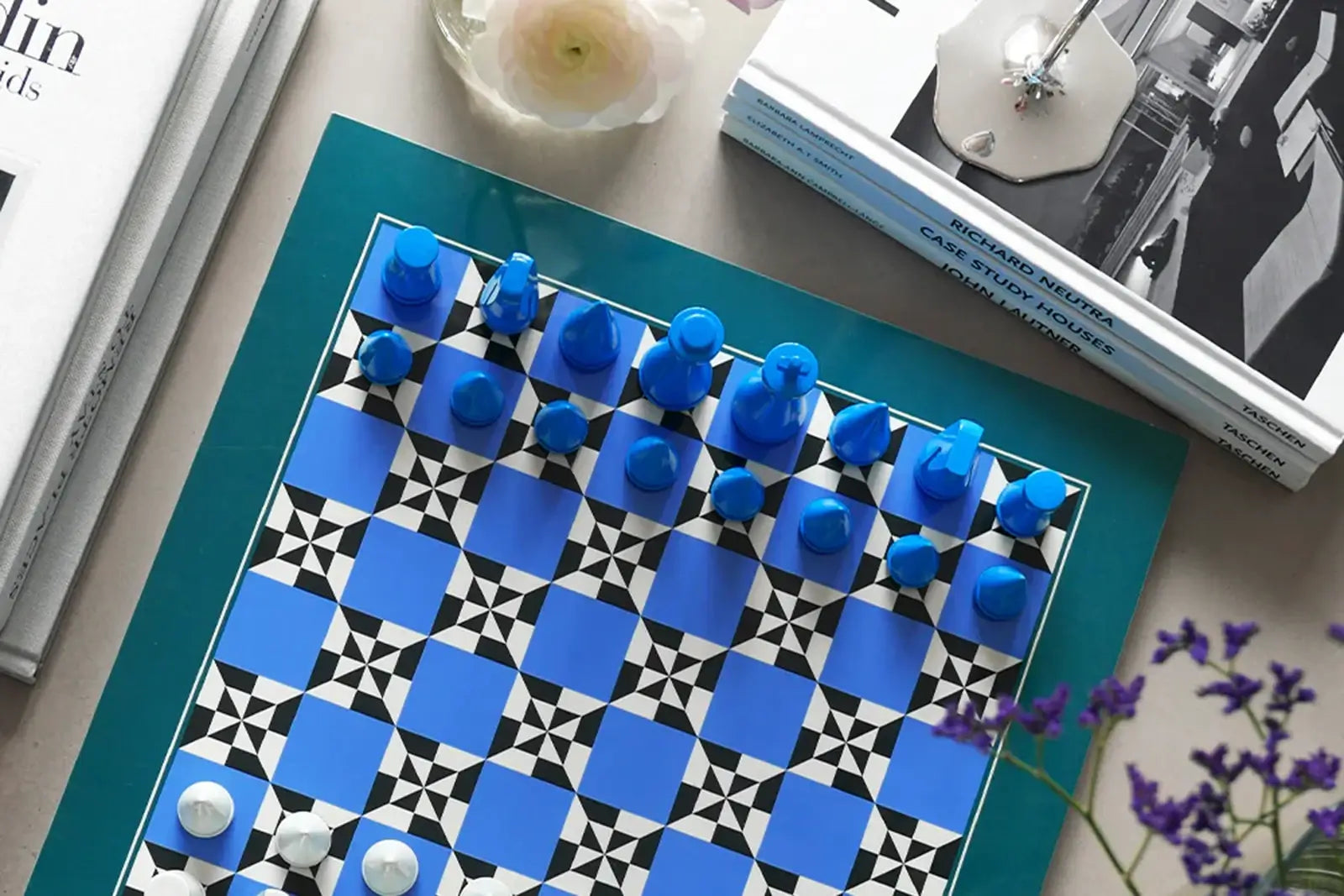 Printworks Brettspiel |  Lackiertes Schach - Poseidon