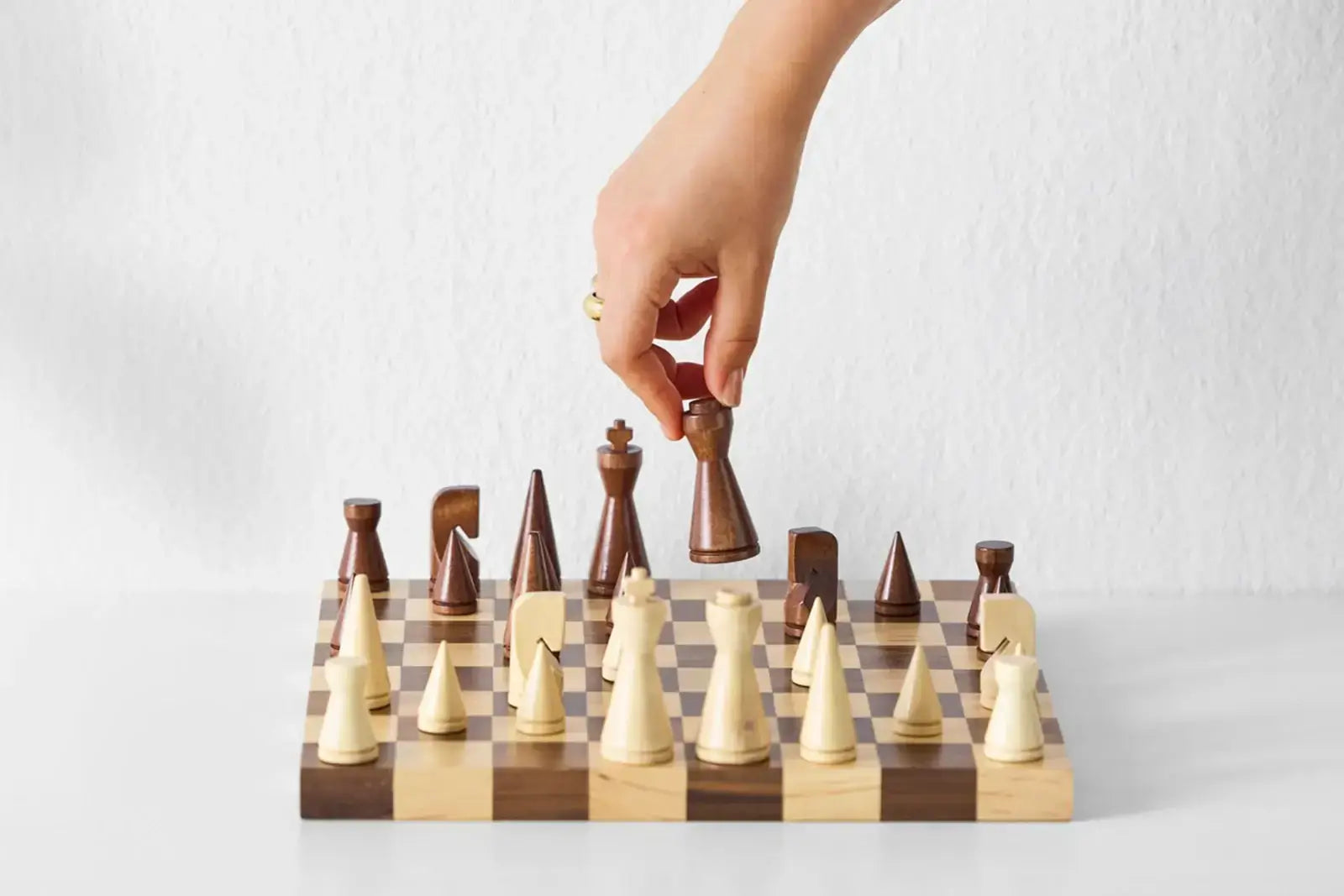 Printworks Brettspiel |  Holzschach - The Minimalist